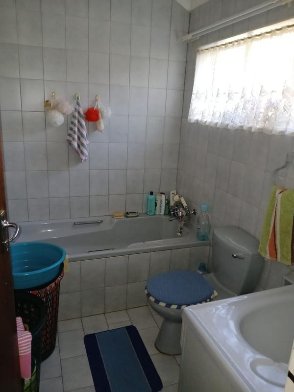 To Let 2 Bedroom Property for Rent in Oudedorp North West